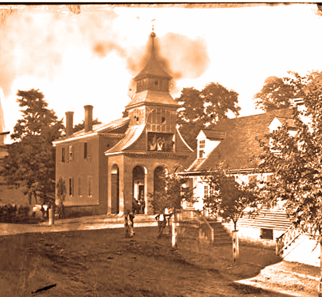 Culpeper Court House, Va. Court house, with a group of Confederates captured at Cedar Mountain on balcony - Photograph from the main eastern theater of the war, Bull Run, 2nd Battle of, Va., 1862, July-August 1862.